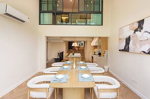 Stylish 5BR Poolhouse & Theater 2mins to BTS