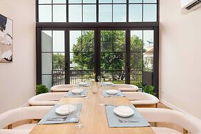 Stylish 5BR Poolhouse & Theater 2mins to BTS