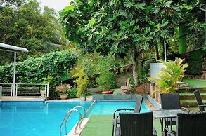 Sea Breeze Resort & Spa