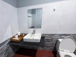 Sea Breeze Resort & Spa