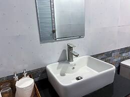 Sea Breeze Resort & Spa