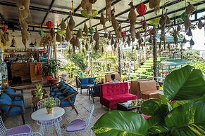 Sea Breeze Resort & Spa