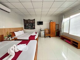 Sea Breeze Resort & Spa