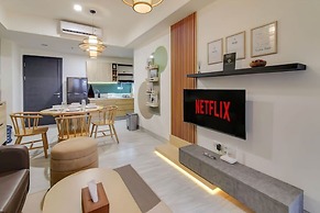 Premium Collins Boulevard Near Airport