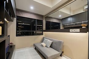 Premium Collins Boulevard Near Airport