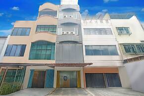 OYO 94494 Krekot Residence Pasar Baru