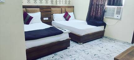 Hotel Raghubeer Temple