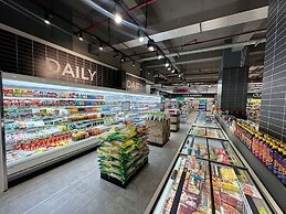 Sedayu City Suites - Free Gym Pool