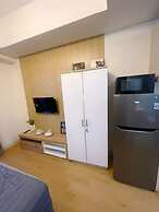 Sedayu City Suites - Free Gym Pool