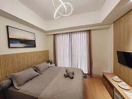 Sedayu City Suites - Free Gym Pool