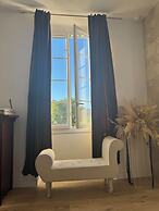 Chateau de Mont-Vert