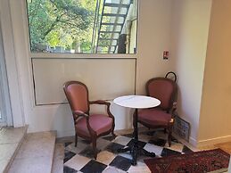 Chateau de Mont-Vert