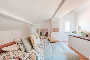 Letizia Penthouse in Lucca