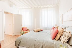 Letizia Penthouse in Lucca