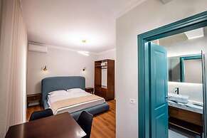 Kristianna Apartments