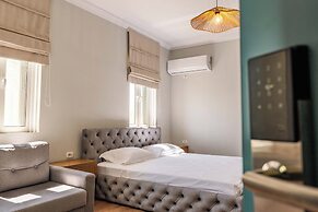 Kristianna Apartments