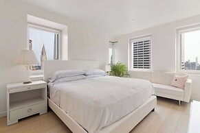 Midtown 5 Bedroom Duplex Luxury Penthouse, 2,500 sq ft, Sleeps 10, Man