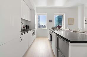 Luxury 4brm 2500 sq ft Penthouse - Walk to Times Square