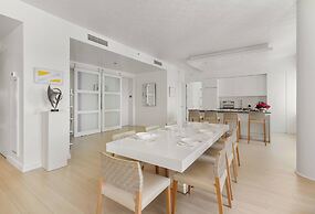 Luxury 4brm 2500 sq ft Penthouse - Walk to Times Square