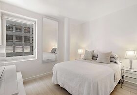 Luxury 4brm 2500 sq ft Penthouse - Walk to Times Square