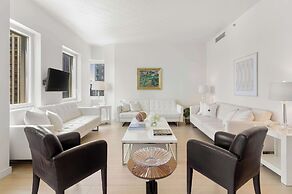 Luxury 4brm 2500 sq ft Penthouse - Walk to Times Square