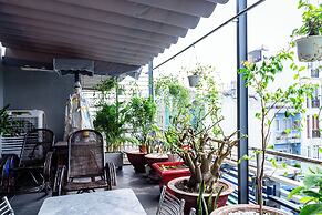 Awenasa by Livinginn