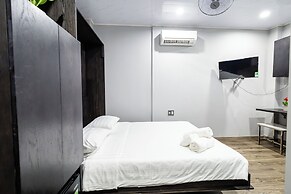 Awenasa by Livinginn