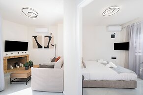 Acropolis View - Stylish City Penthouse