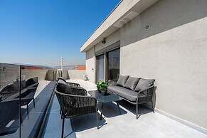 Acropolis View - Stylish City Penthouse