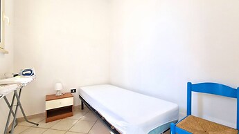 Blue Sky Cottage Just a few Steps From the Beach