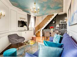 Merveil Luxury Suites - Royale - Saint Honore view