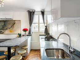 Merveil Luxury Suites - Royale - Saint Honore view