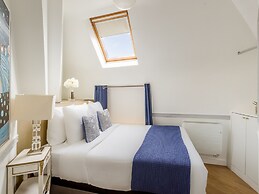 Merveil Luxury Suites - Royale - Saint Honore view