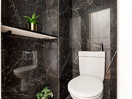 Merveil Luxury Suites - Royale - Saint Honore view