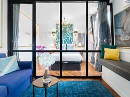 Merveil Luxury Suites - Royale - Saint Honore view