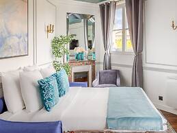 Merveil Luxury Suites - Royale - Saint Honore view