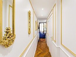 Merveil Luxury Suites - Royale - Saint Honore view