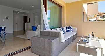 Apartment Me12 - Prometheus