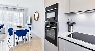 Apartment Me12 - Prometheus