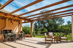 The Olive Project - Villa Maria with Private Pool by Konnect