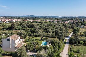 The Olive Project - Villa Maria with Private Pool by Konnect