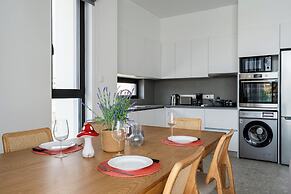 Solara - Stylish Balcony Apartments in Larnaca