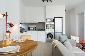 Solara - Stylish Balcony Apartments in Larnaca