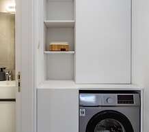 Solara - Stylish Balcony Apartments in Larnaca