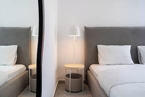 Solara - Stylish Balcony Apartments in Larnaca