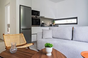 Solara - Stylish Balcony Apartments in Larnaca