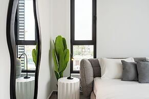 Solara - Stylish Balcony Apartments in Larnaca