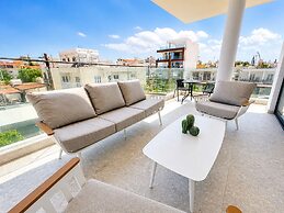 Solara - Stylish Balcony Apartments in Larnaca