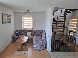 Apartment Kastilac with sea view