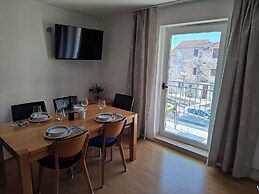 Apartment Kastilac with sea view